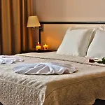 Kendros Hotel