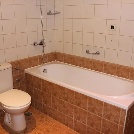 кендрос 4*